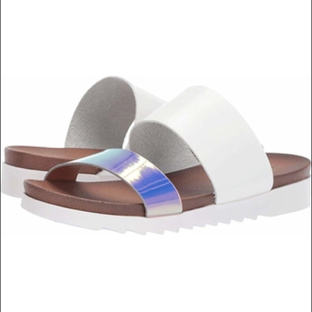 Dirty Laundry White Can't Stop Slide Sandal